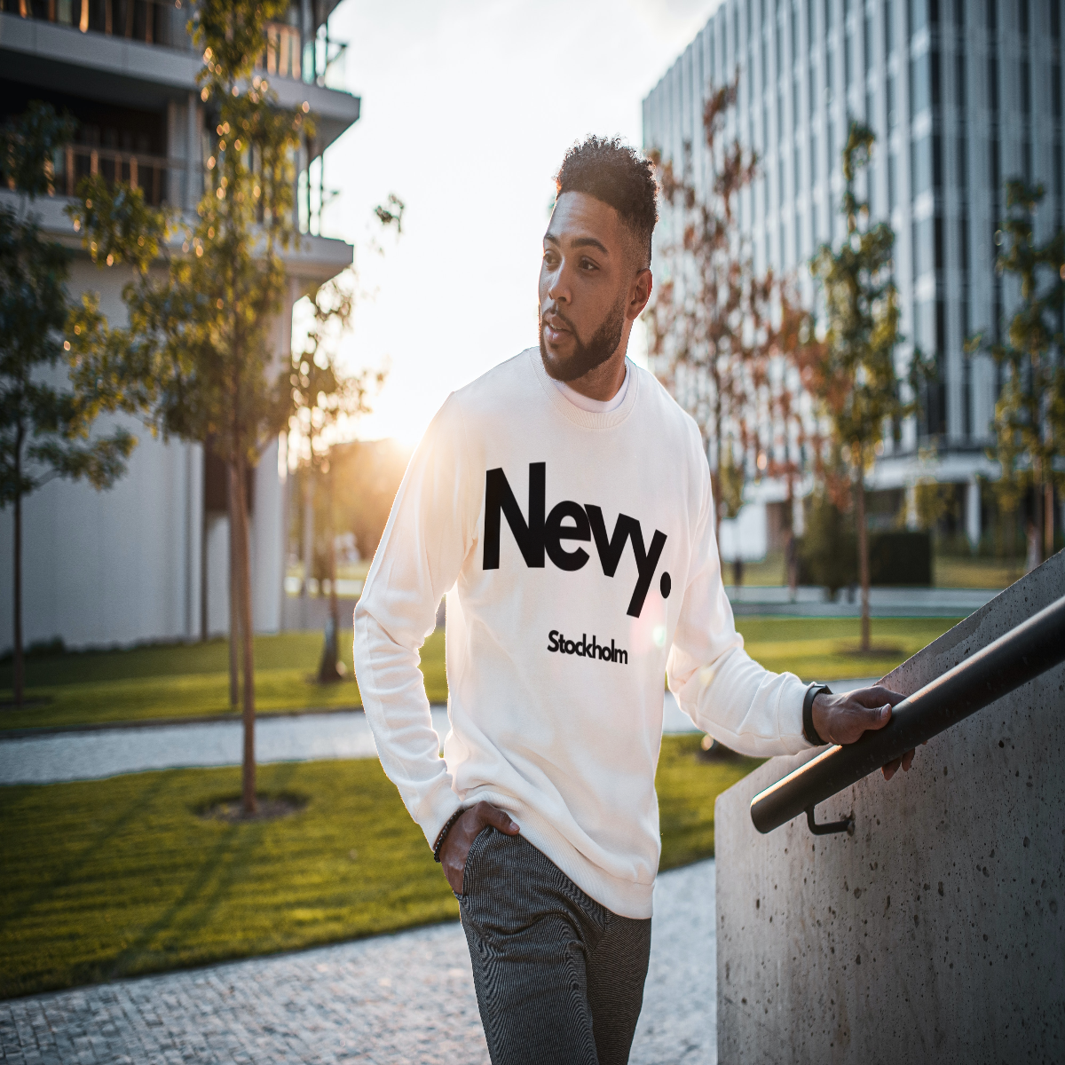 Nevy™ | Tröja